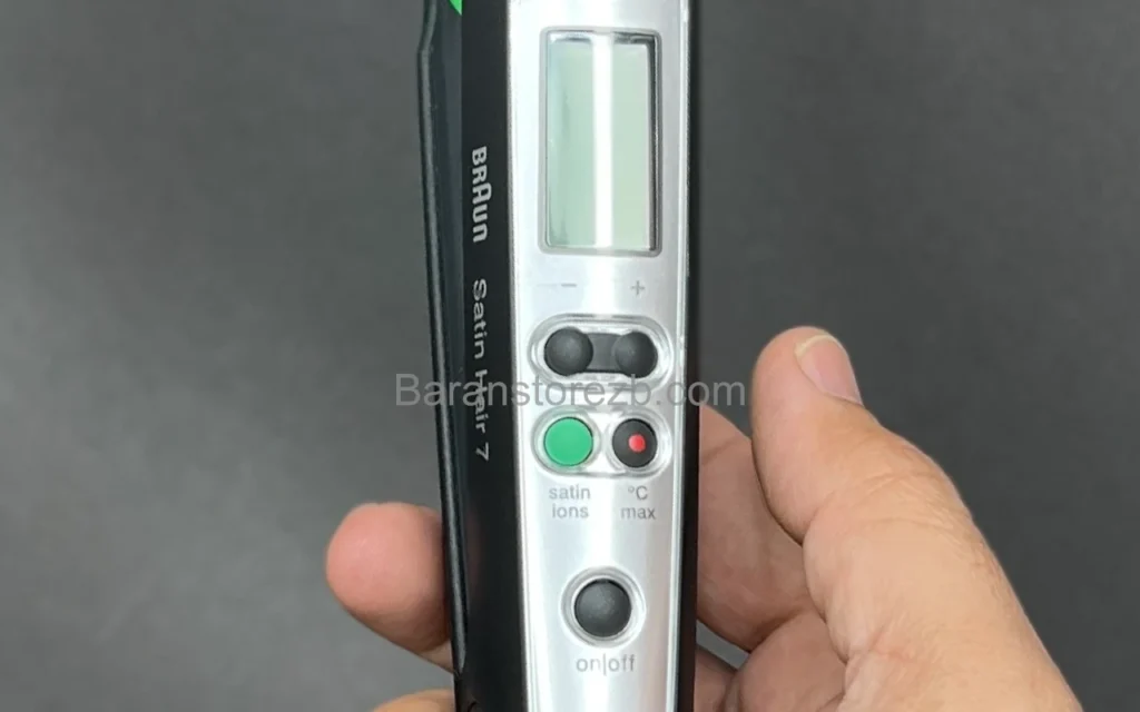 عکس از ئکمه های اتو موی براون ST710
